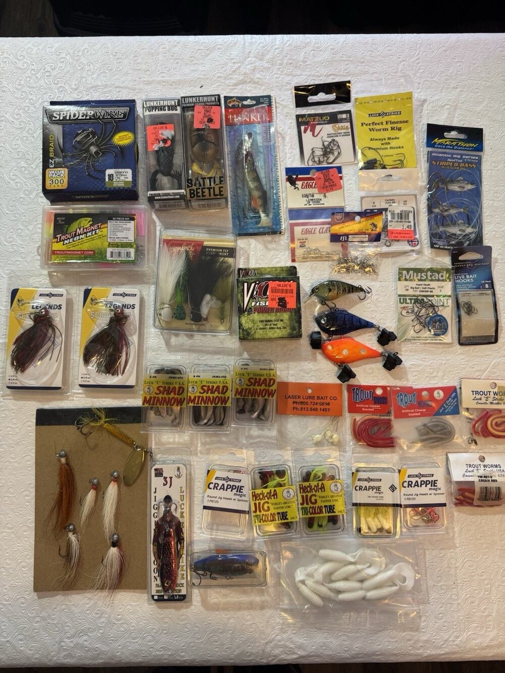 NEW fishing tackle lot Bass Carppie Trout Lures Hooks Soft Plastics Lunkerhunt